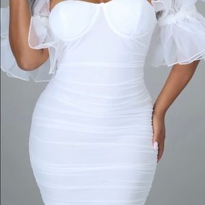 Dress is from an online shop. White and Size small from Gitionline